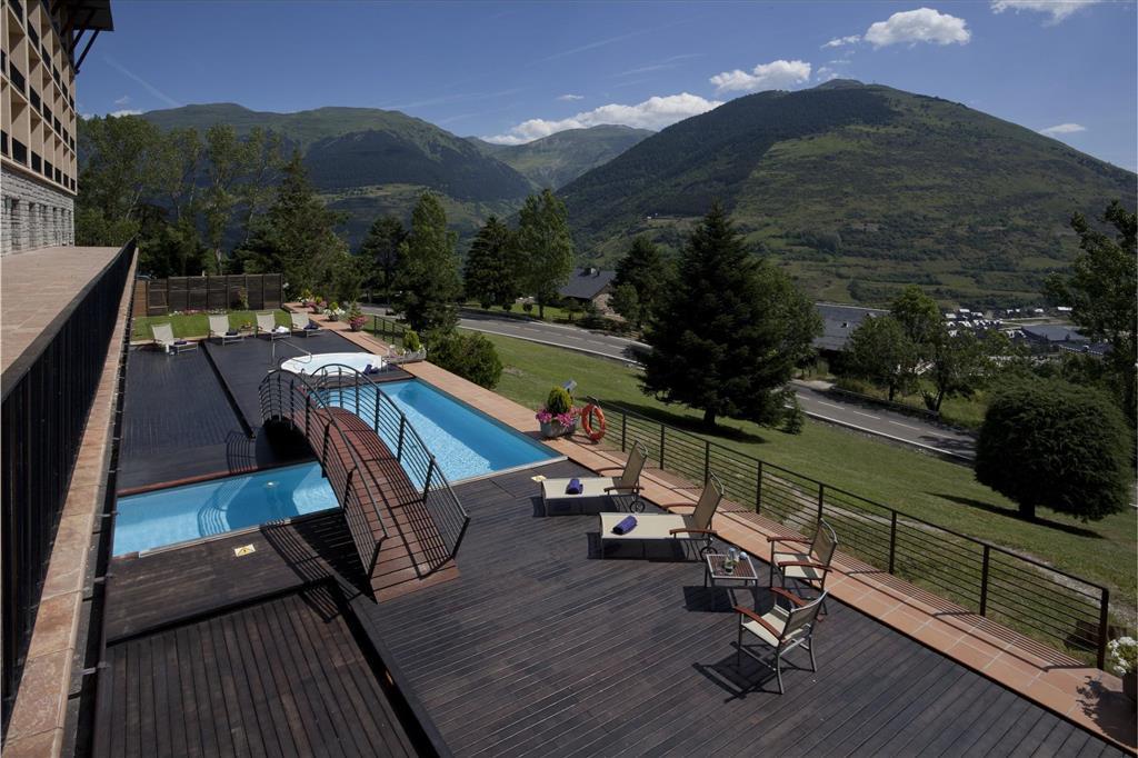 Parador De Vielha Exterior photo