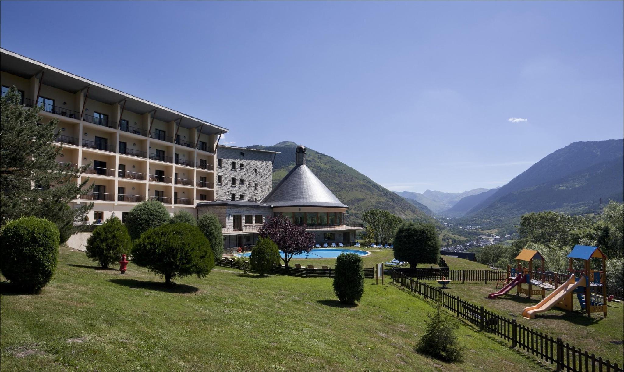 Parador De Vielha Exterior photo