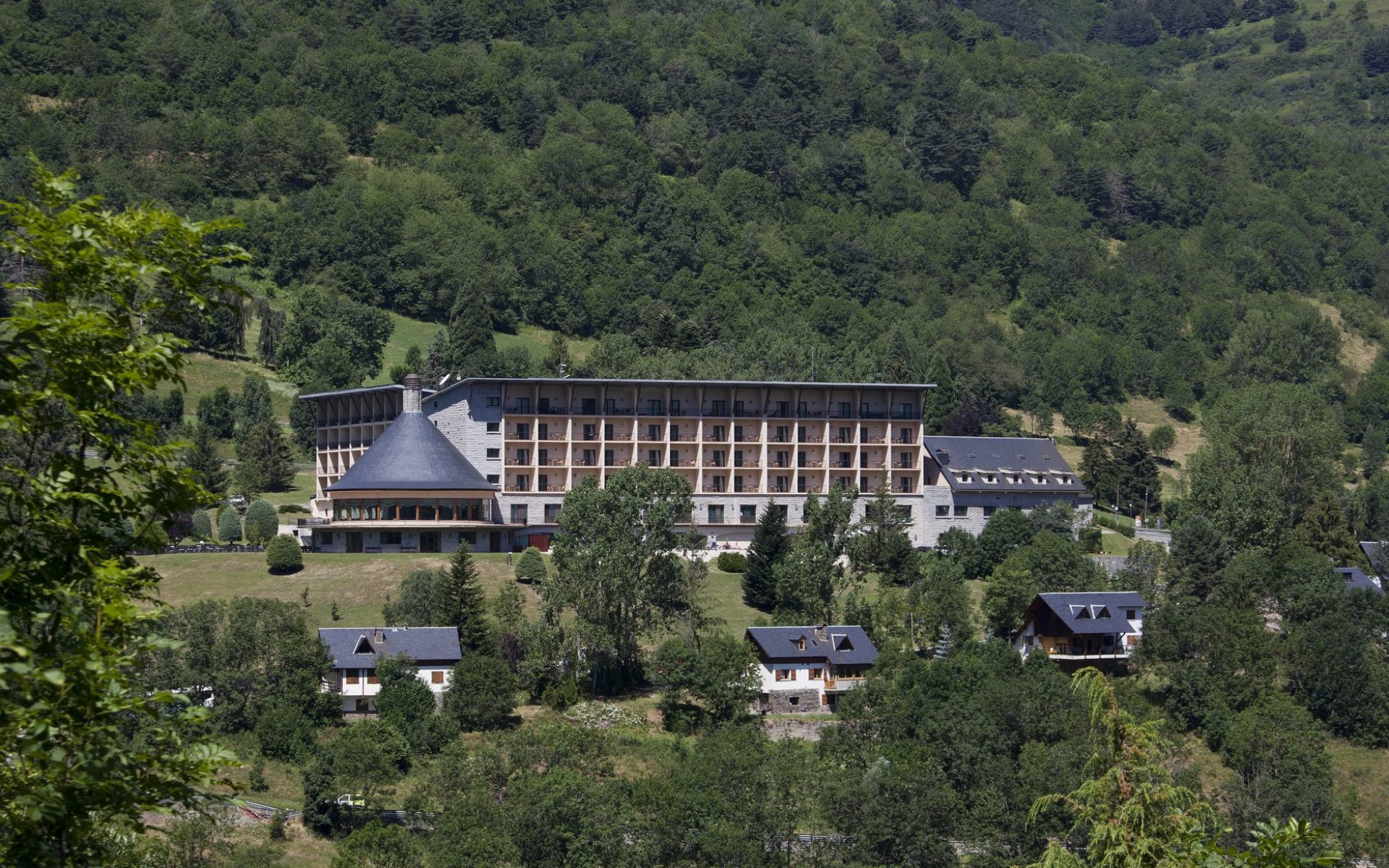 Parador De Vielha Exterior photo